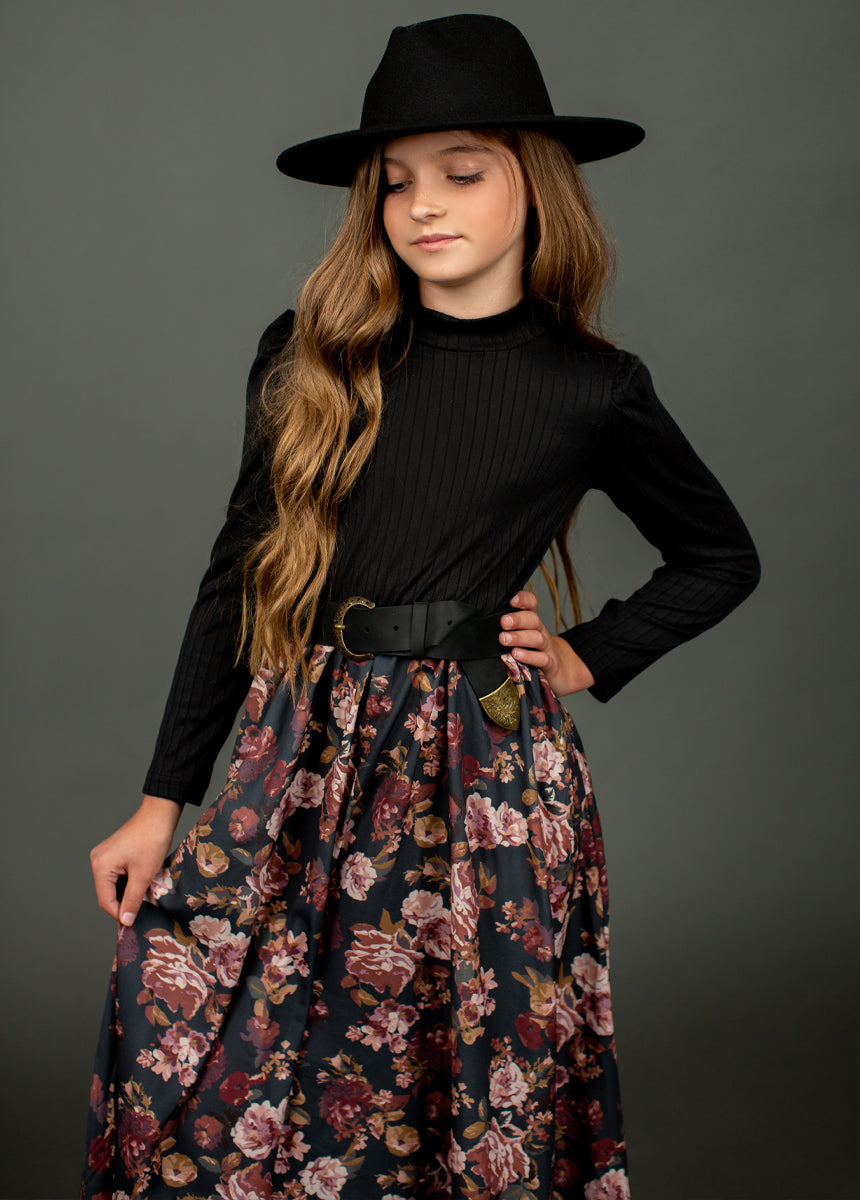 Sinda Leather Belt in Distressed Black