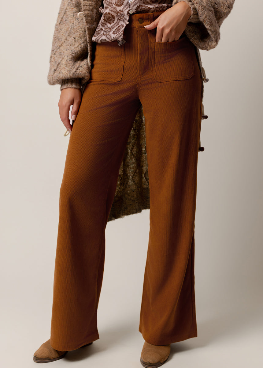 Avina Pants in Camel