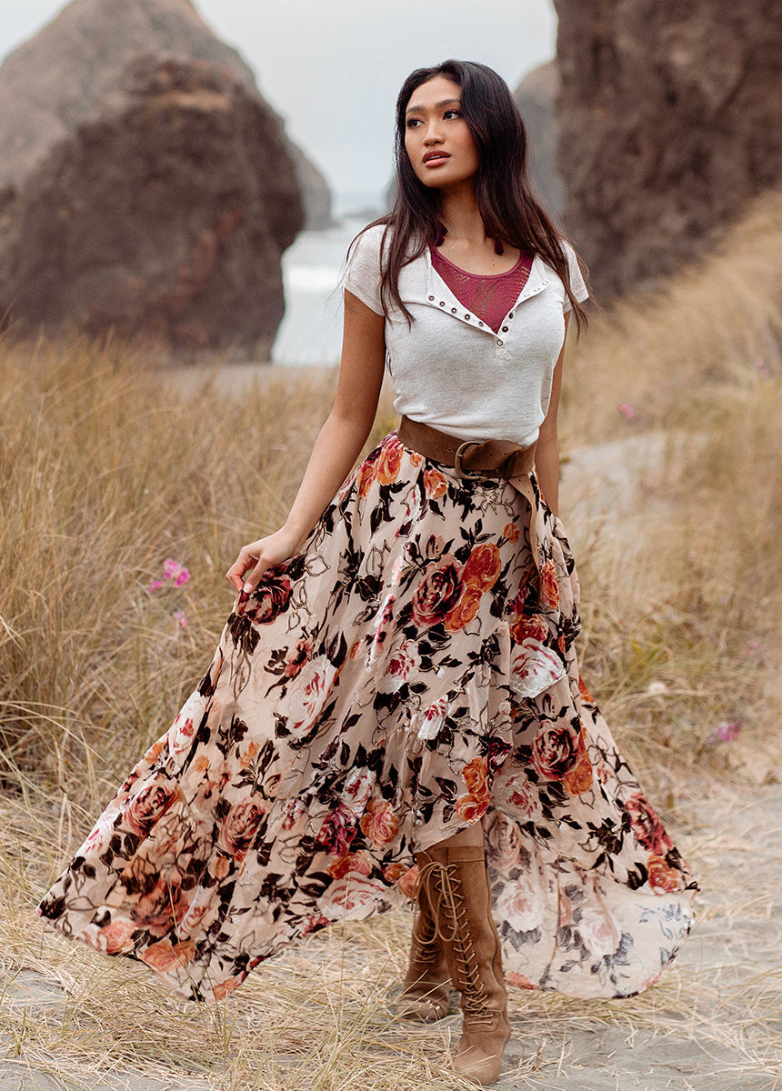 Devina Skirt in Cream