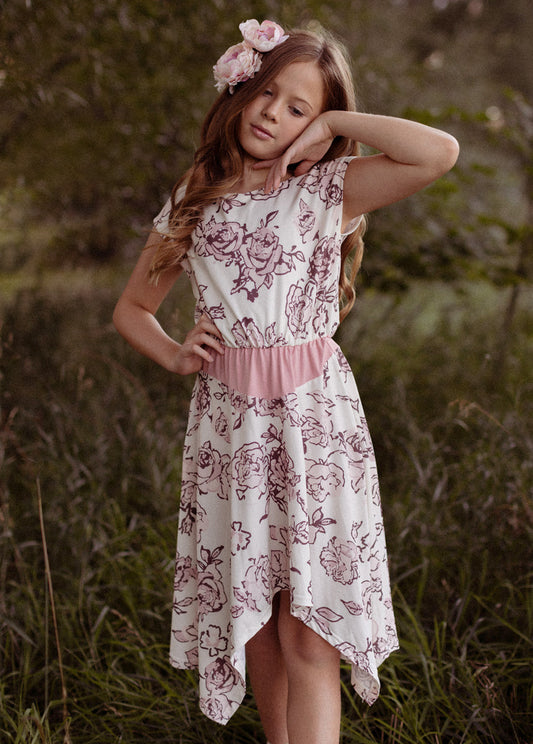 Fenlie Dress in Cream Boho Floral