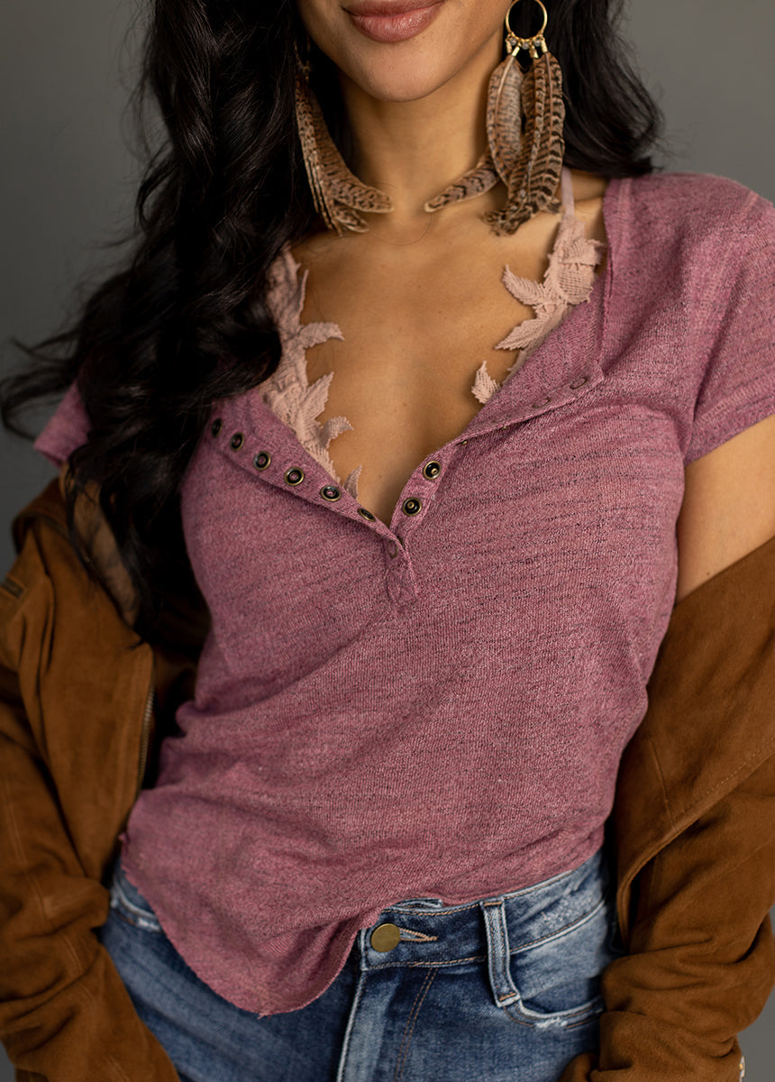 Kalama Henley in Raisin