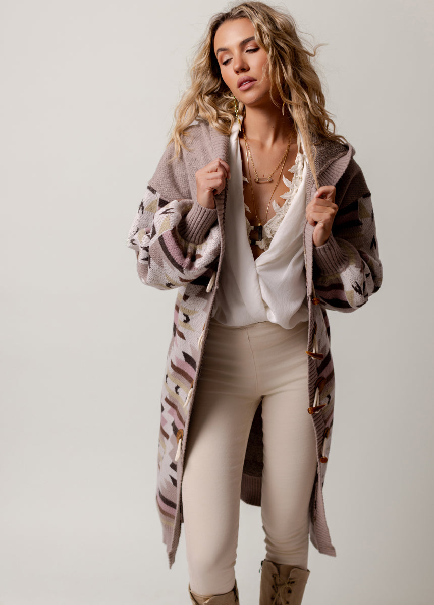 Rianne Sweater in Cream Pattern