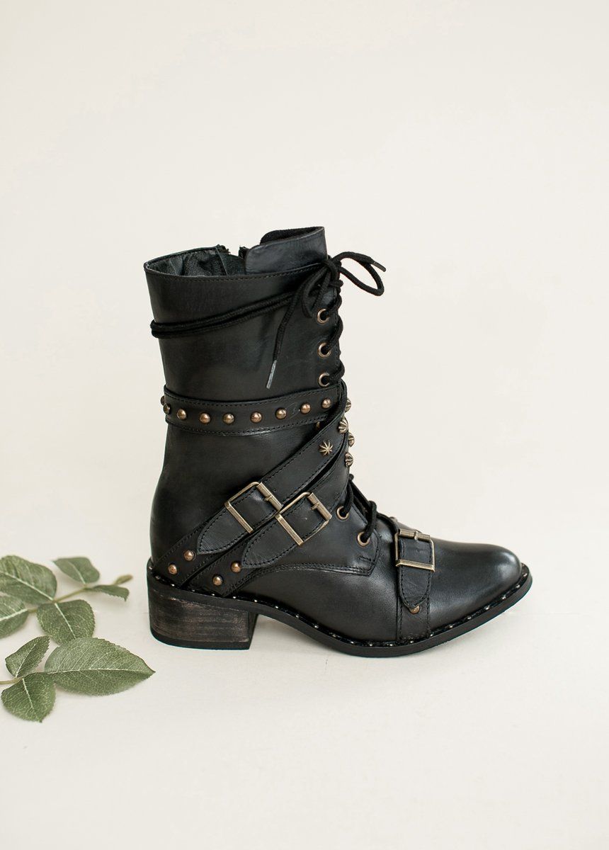 Rory Leather Combat Boot in Distressed Black