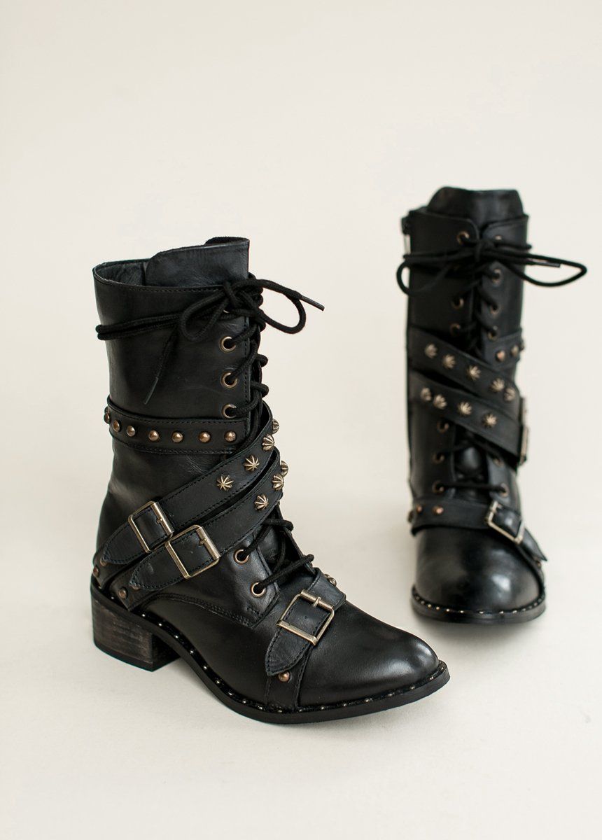Rory Leather Combat Boot in Distressed Black