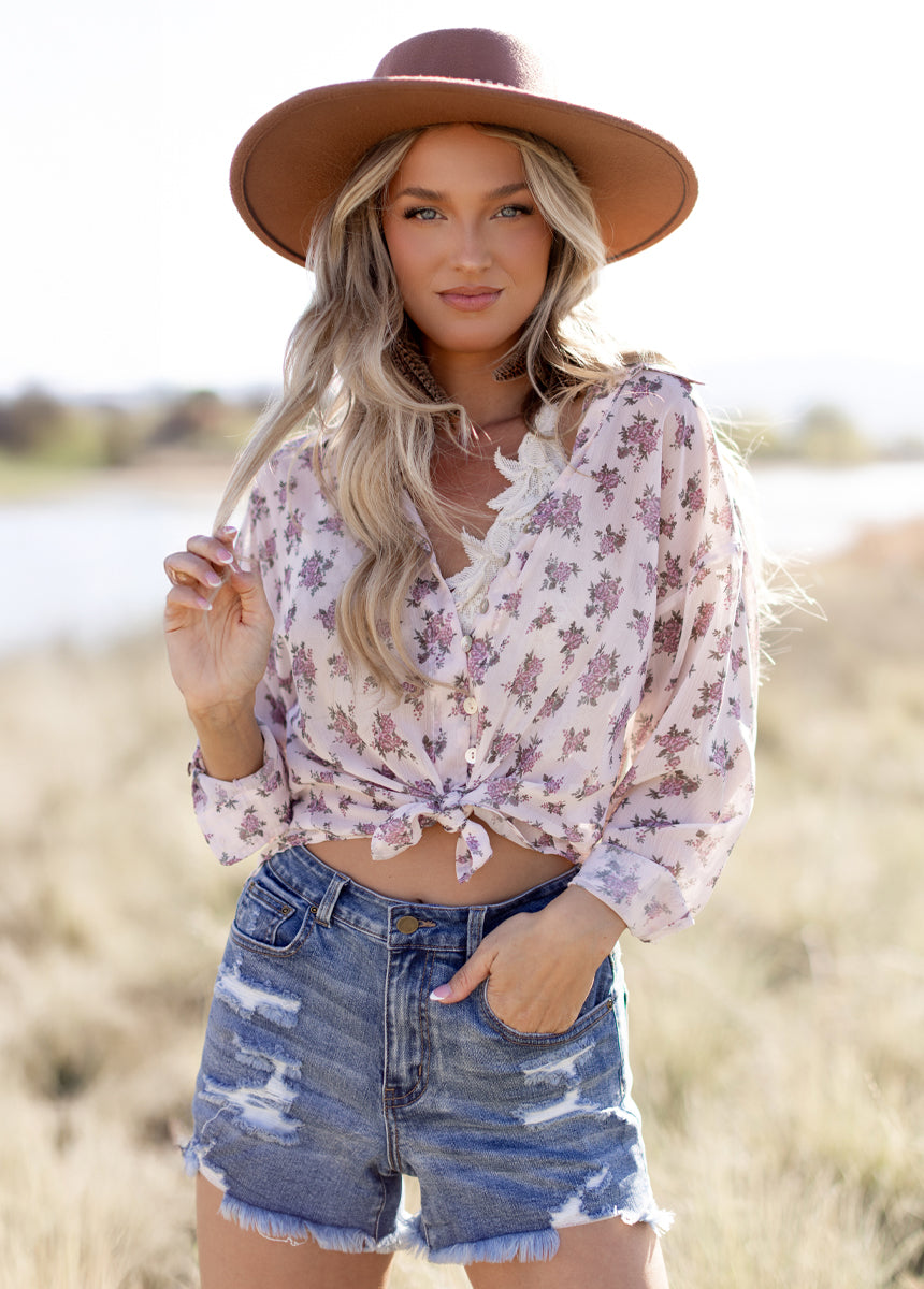 Agnes Top in Lilac Ditsy Floral