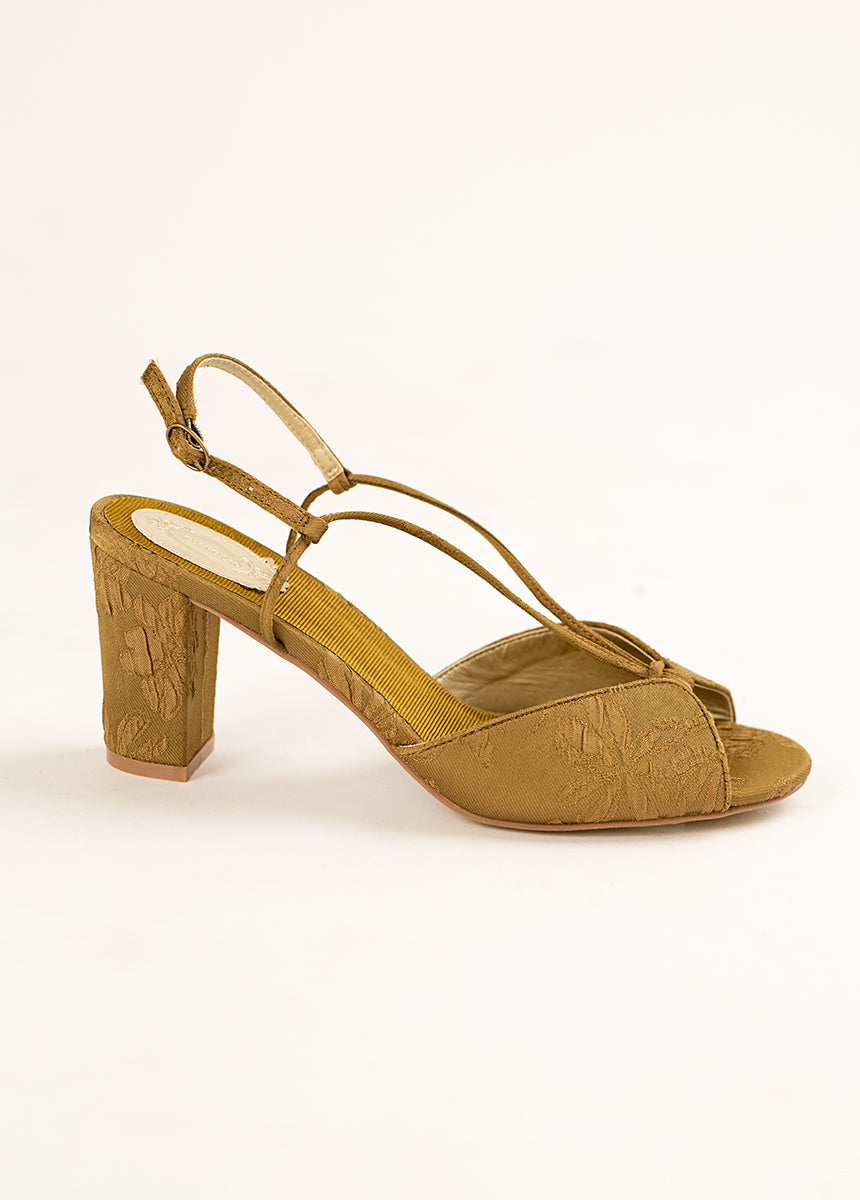 Amore Heel in Bistre