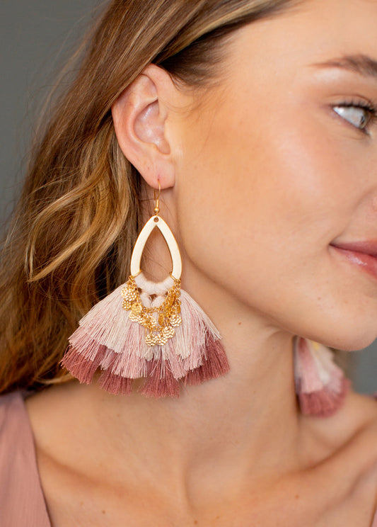 Kiara Earrings in Pink