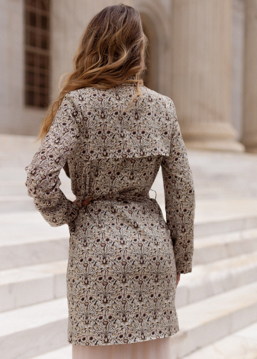 Astryn Jacket in Vine Floral