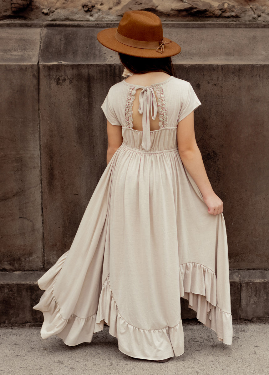 Braelyn Dress in Light Taupe