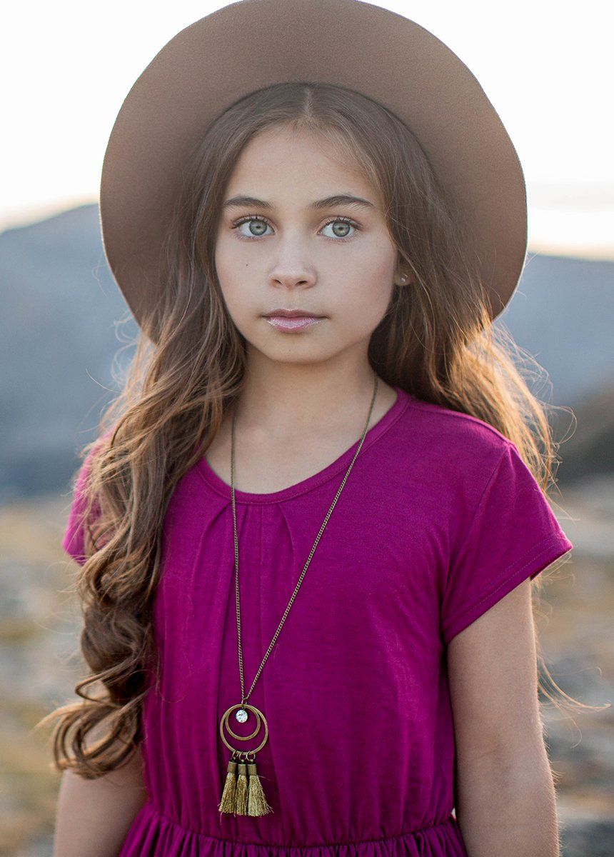 Braelyn Dress in Berry