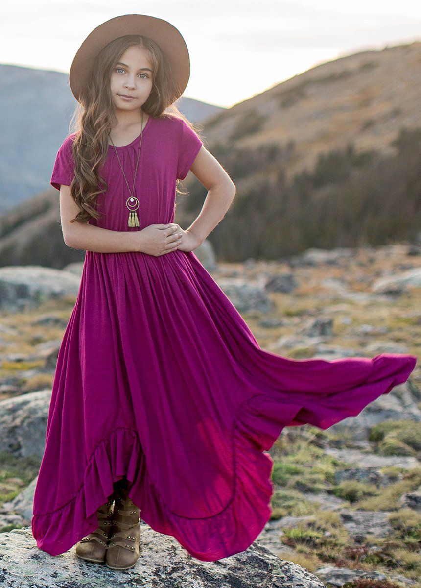 Braelyn Dress in Berry