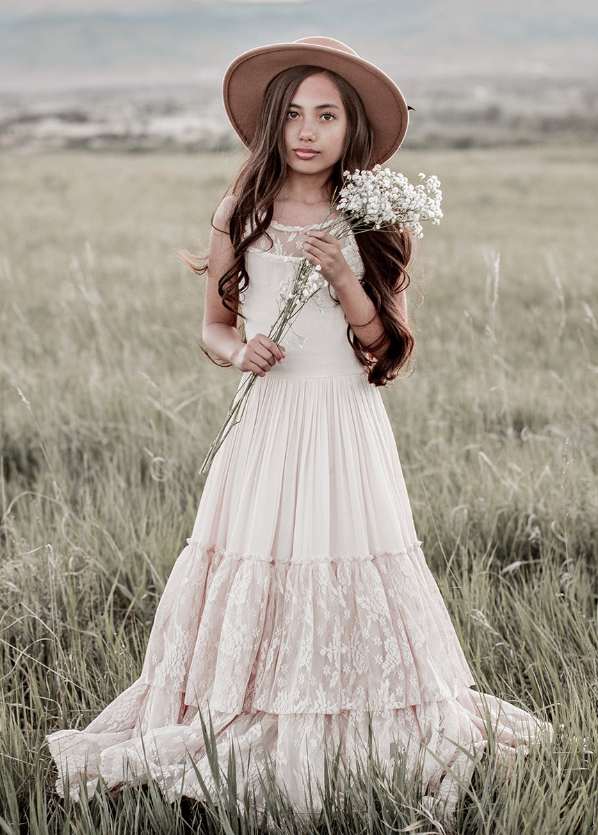 Catrin Dress in Ecru