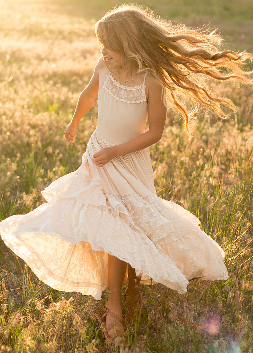 Catrin Dress in Ecru