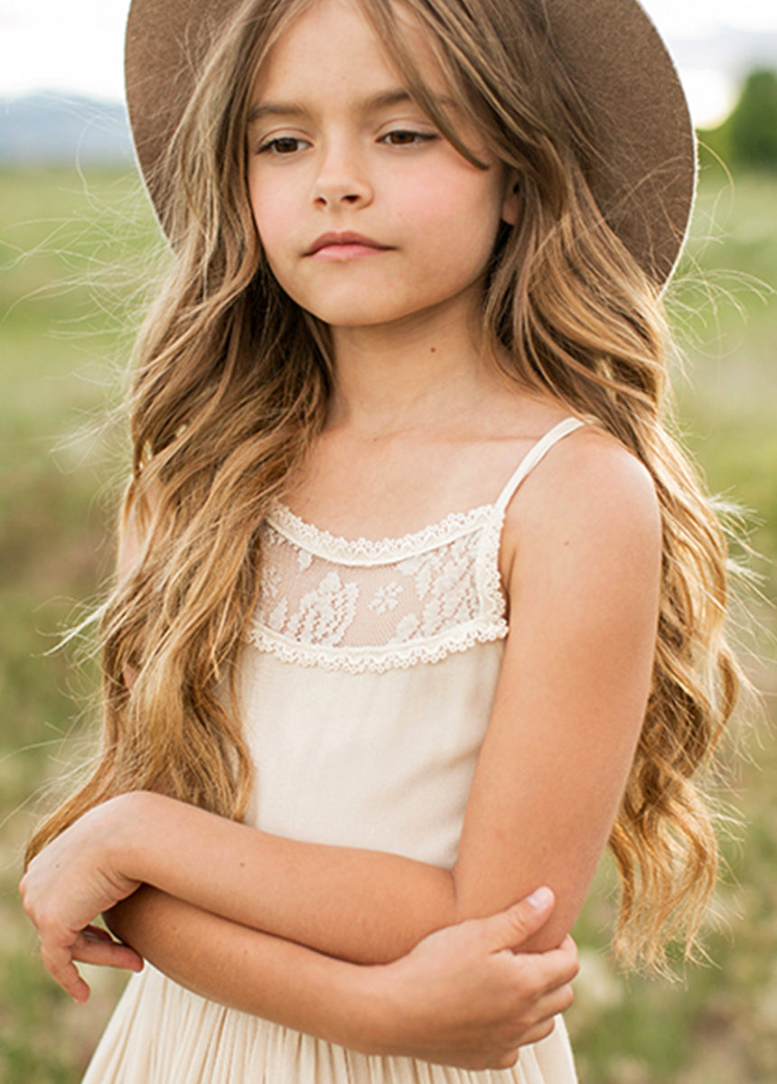 Catrin Dress in Ecru