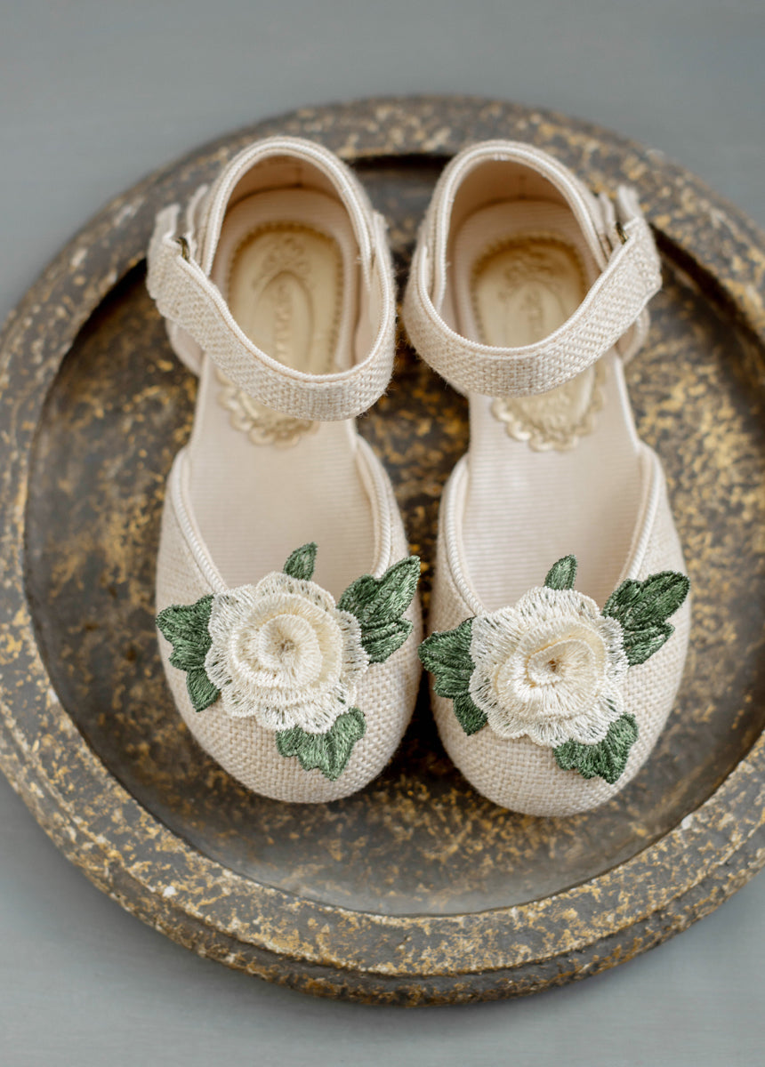 Chenoa Flats in Cream