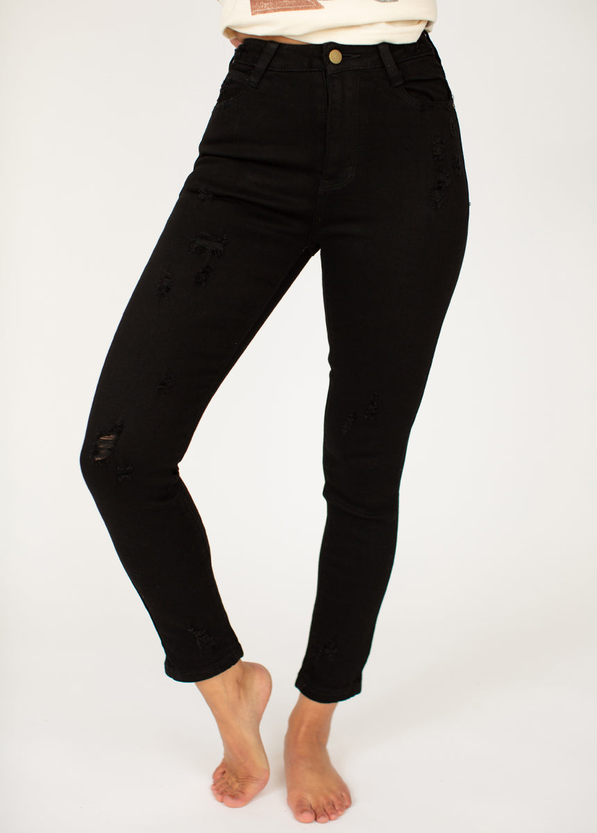 Nilou Denim in Black