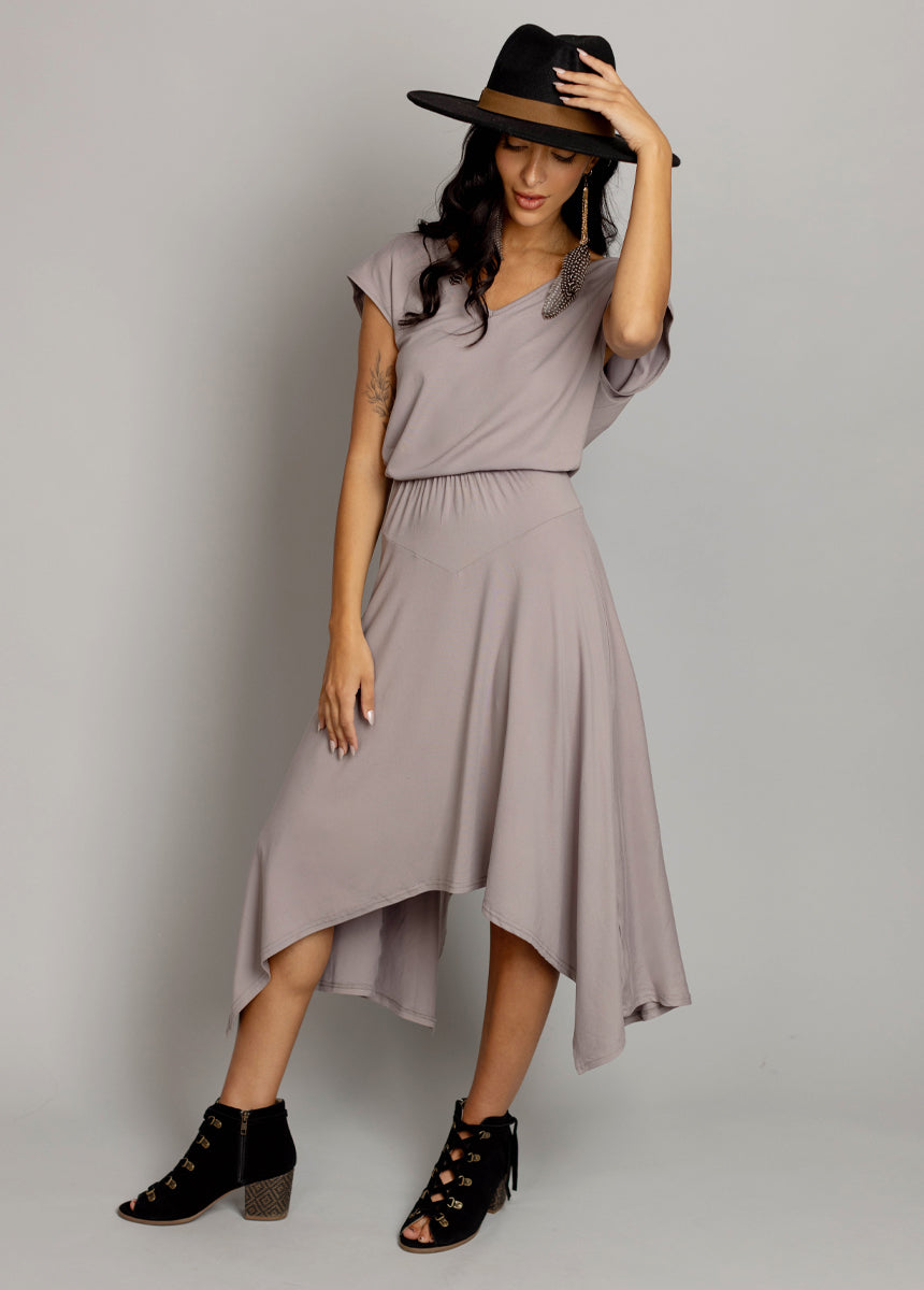 Fenly Dress in Light Taupe