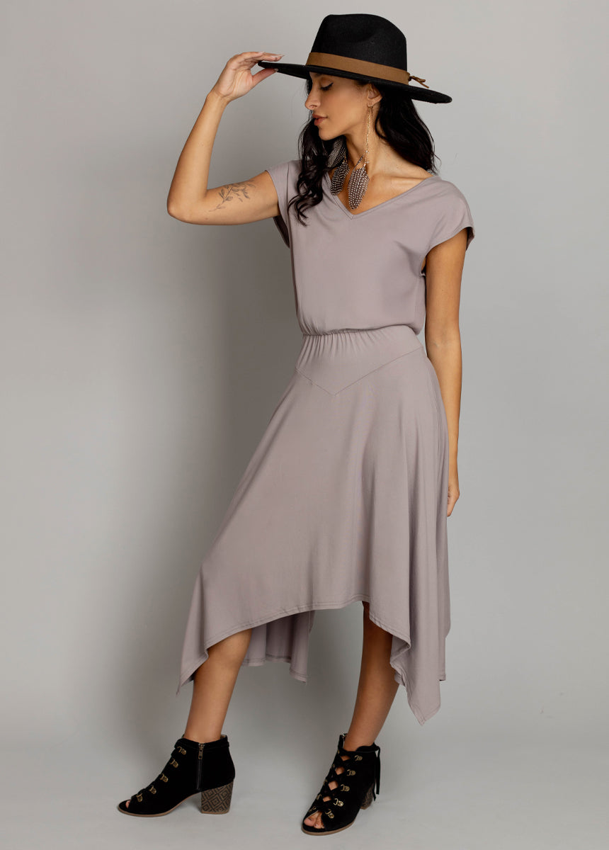 Fenly Dress in Light Taupe