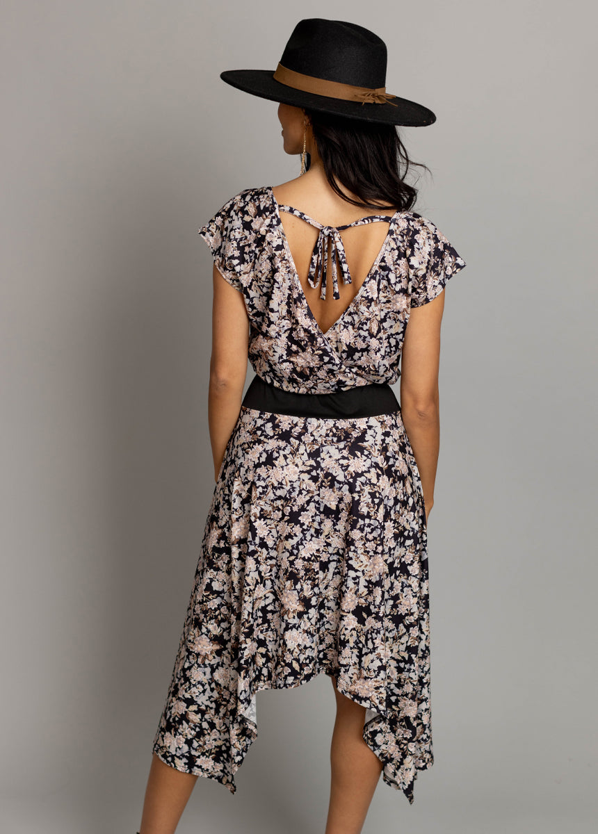 Fenly Dress in Black Garden Floral