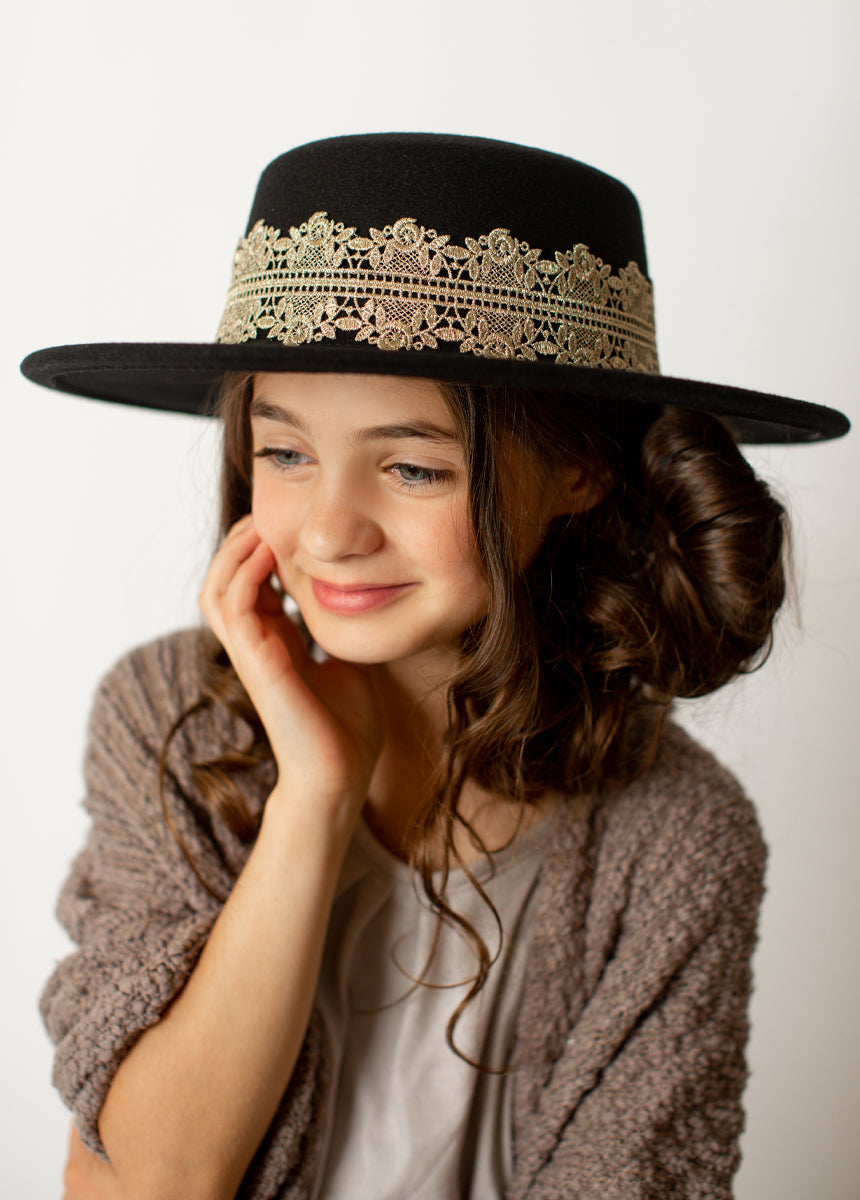Hallie Hat in Black
