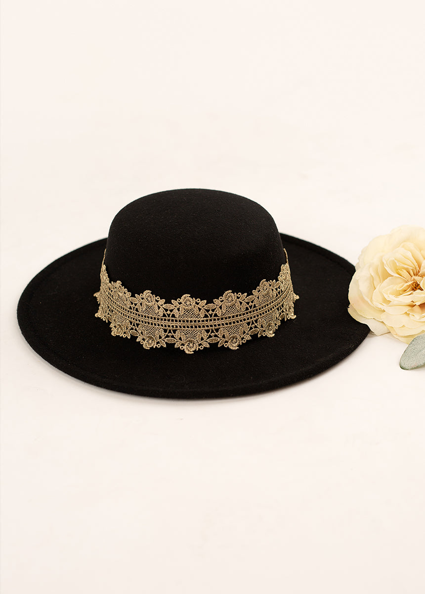Hallie Hat in Black
