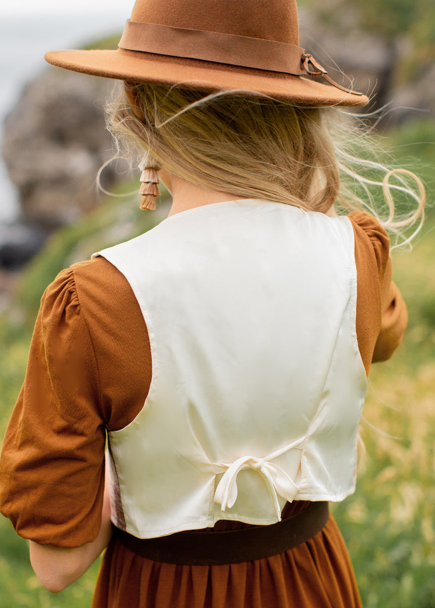 Meike Vest in Ecru Plaid