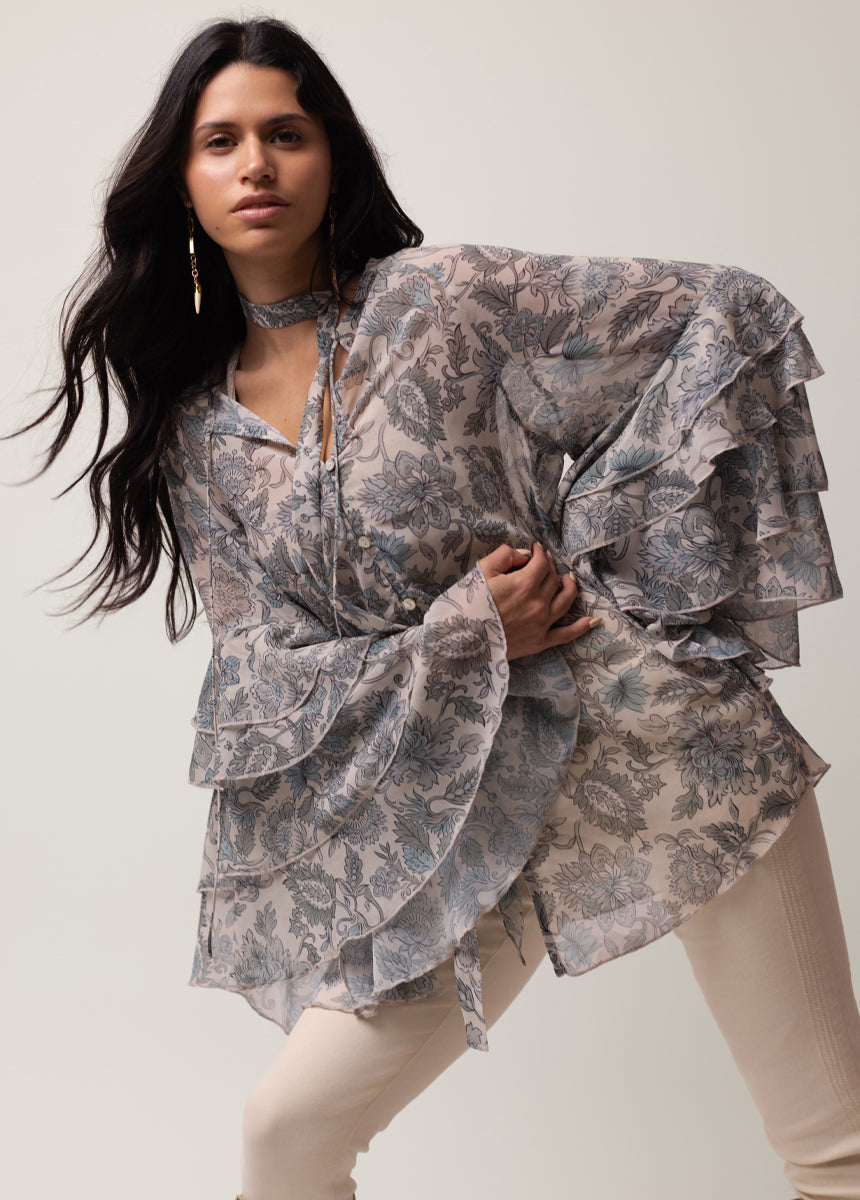 Innessa Top in Whisper Blue Floral