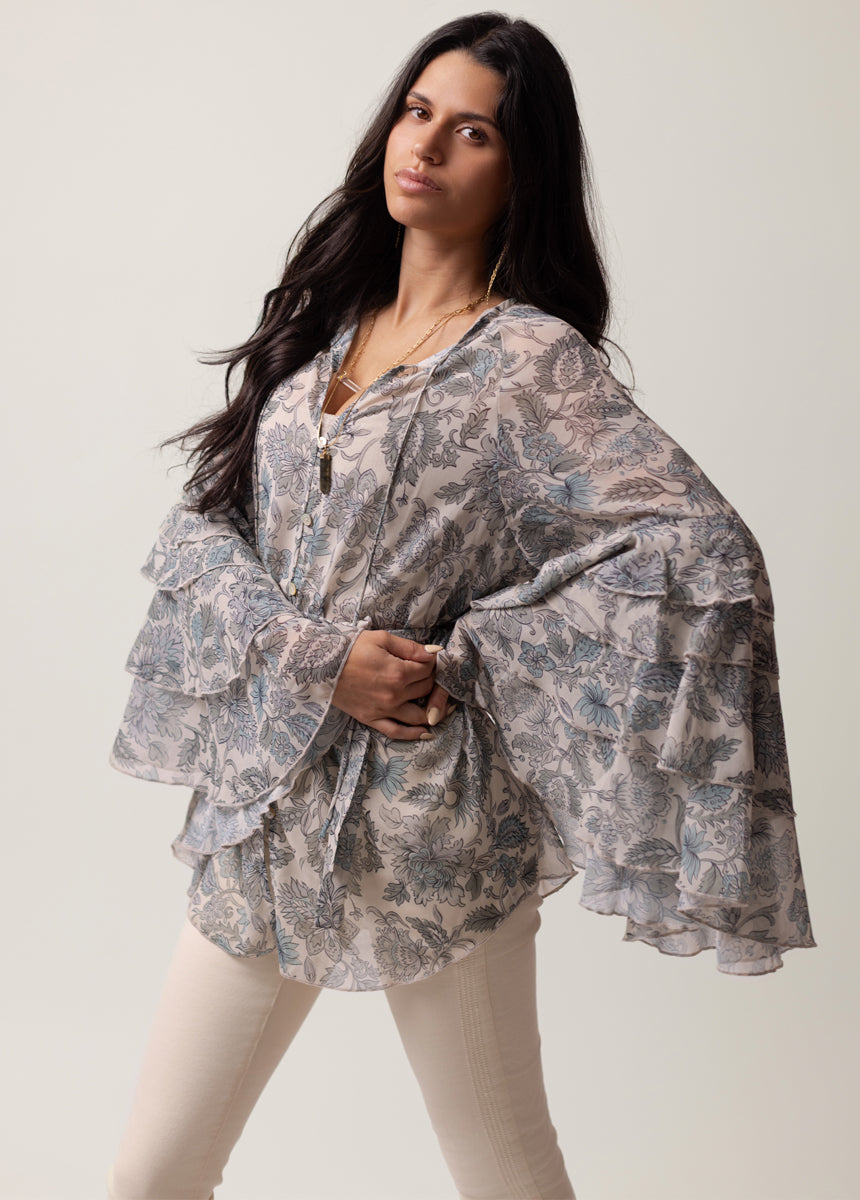 Innessa Top in Whisper Blue Floral