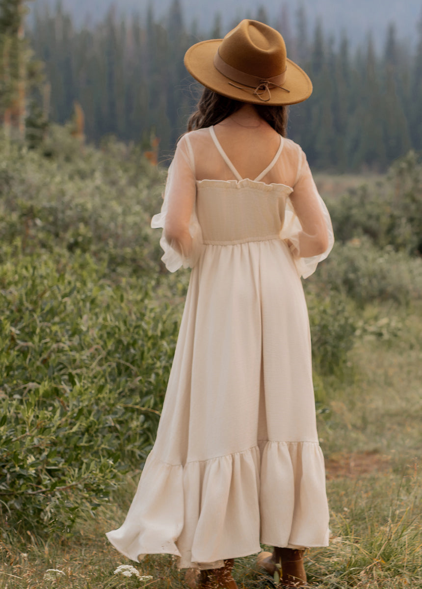 Jespyr Dress in Ecru