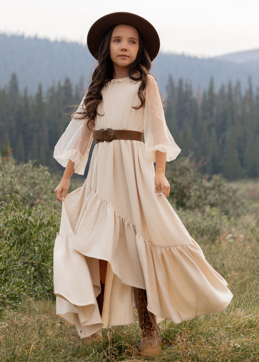 Jespyr Dress in Ecru