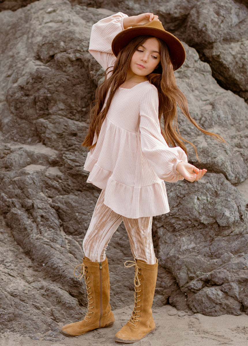 Laila Henley Top in Shell