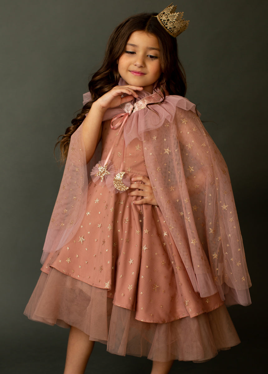 Majik Cape & Crown in Ashe Rose Star