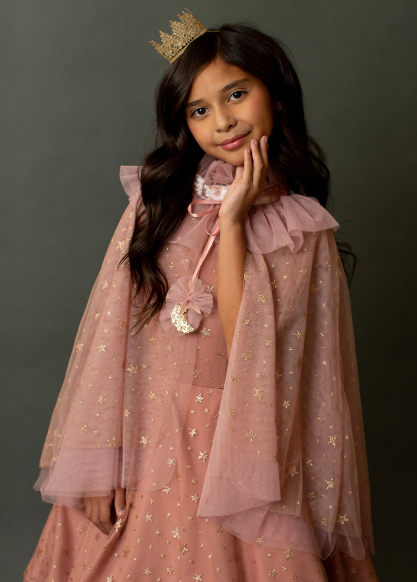 Majik Cape & Crown in Ashe Rose Star