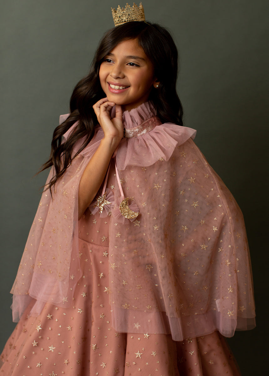 Majik Cape & Crown in Ashe Rose Star