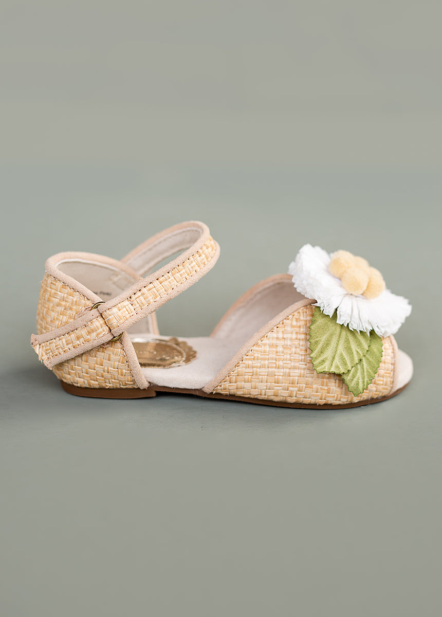 Mercedes Peep Toe Flats in Straw