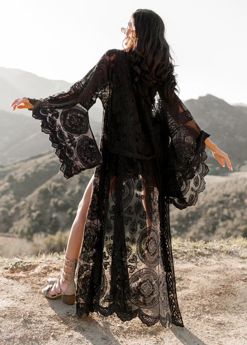 Nyomi Duster in Black