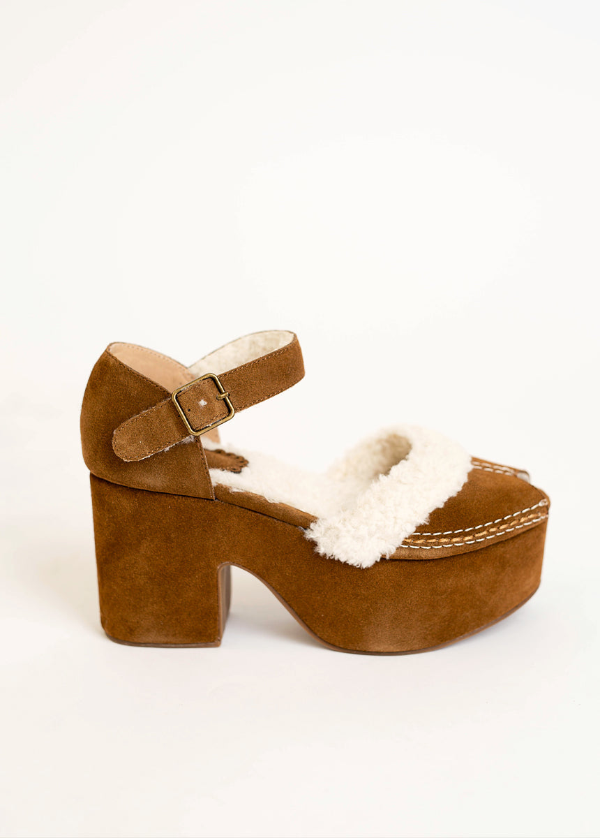 Brea Heel in Pecan