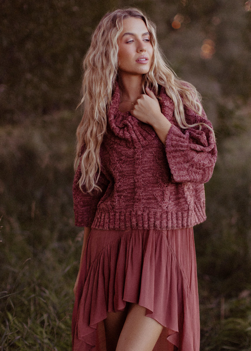 Nikkola Sweater in Wine