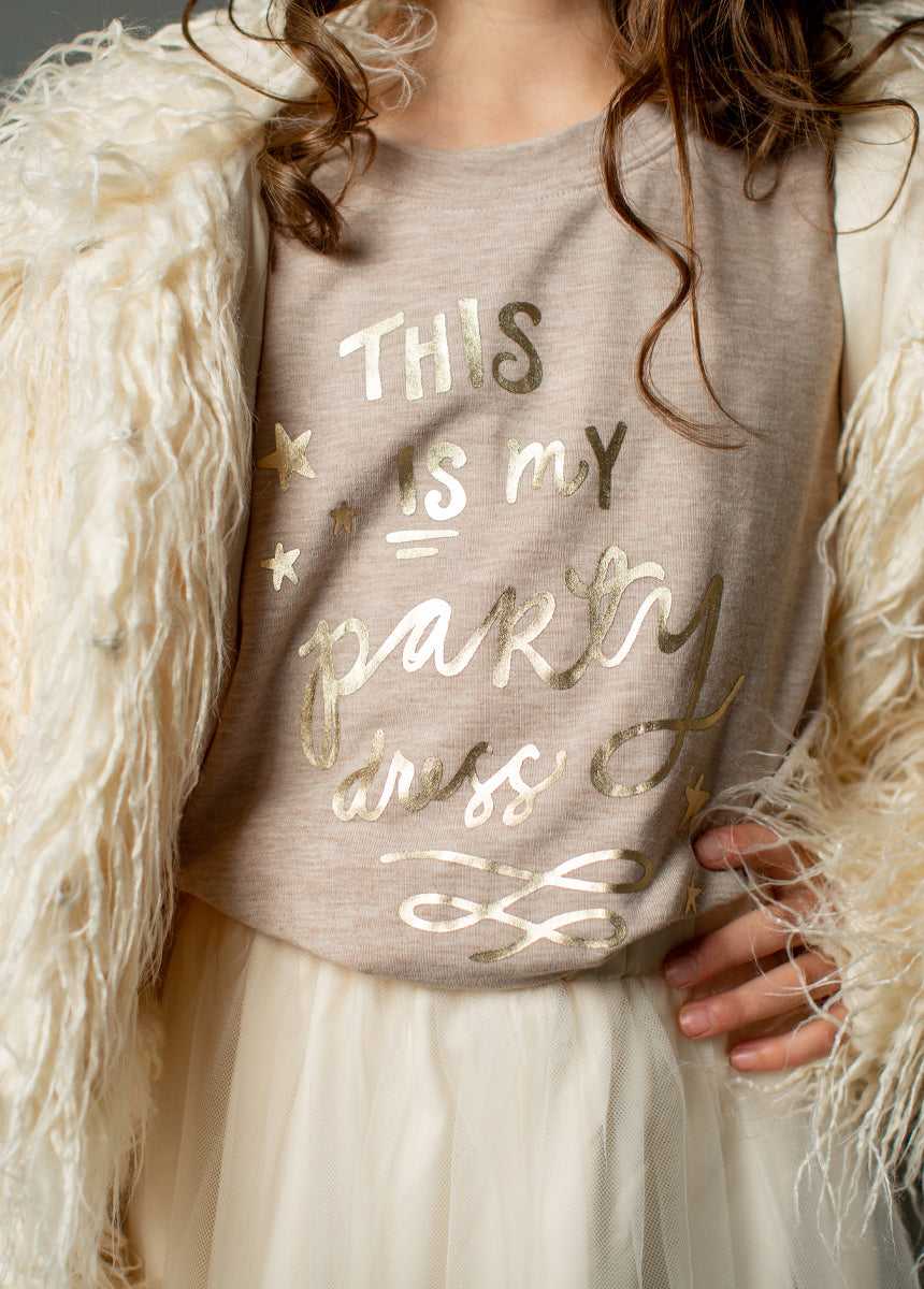 Party Dress Tee in Heather Oat