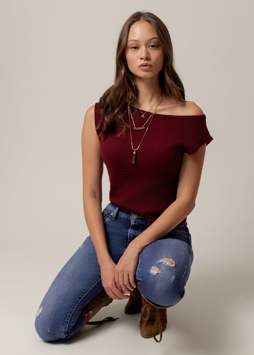 Rayla Top in Burgundy