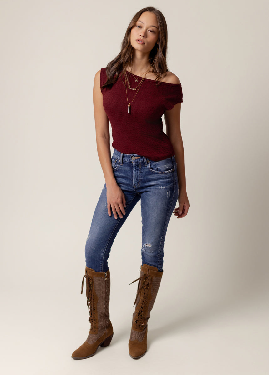 Rayla Top in Burgundy