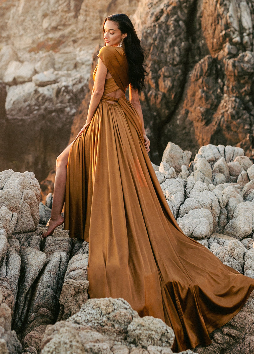 June Impact Dress in Dark Honey