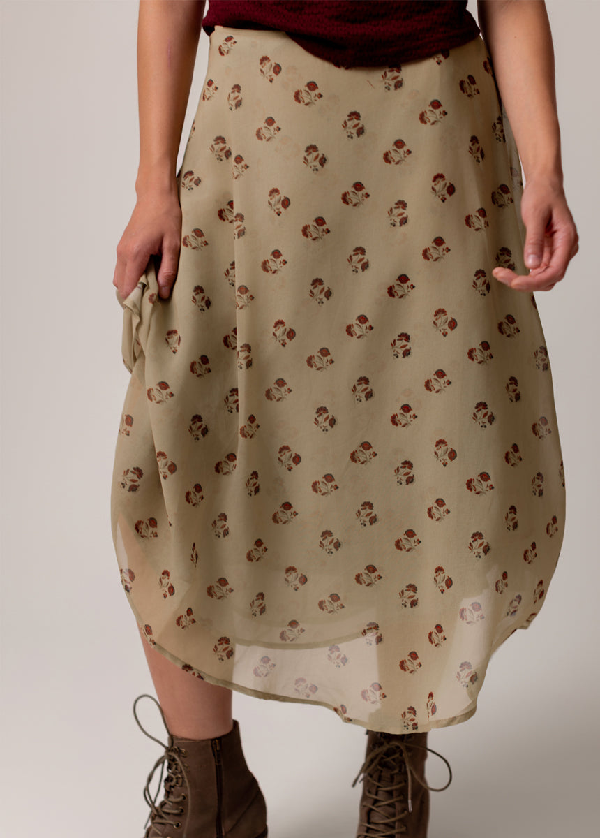 Sana Skirt in Floral Dot