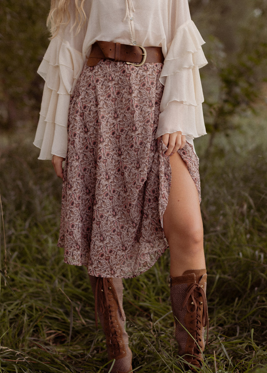 Sana Skirt in Vine Floral Print