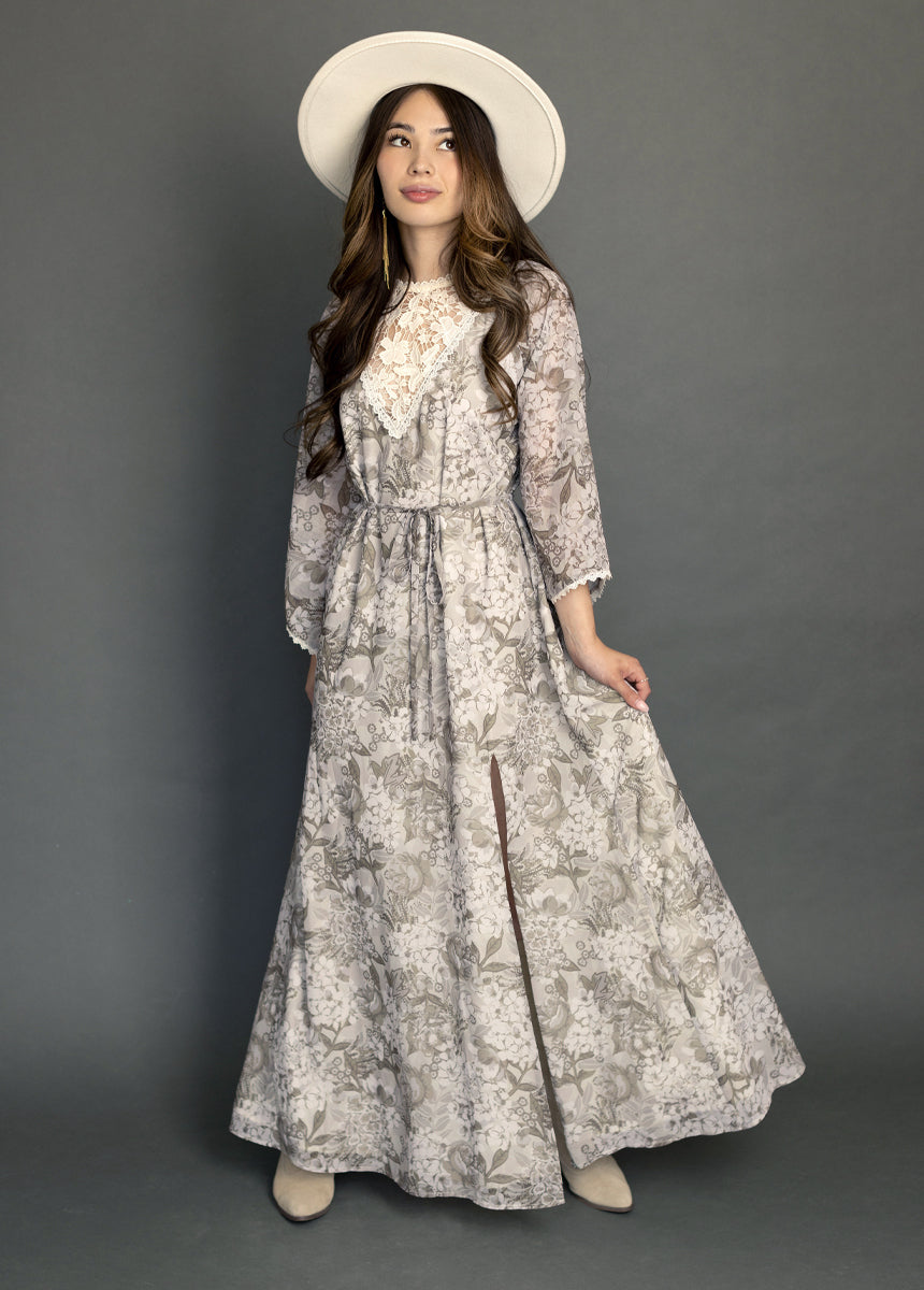 Sunni Dress in Neutral Hydrangea