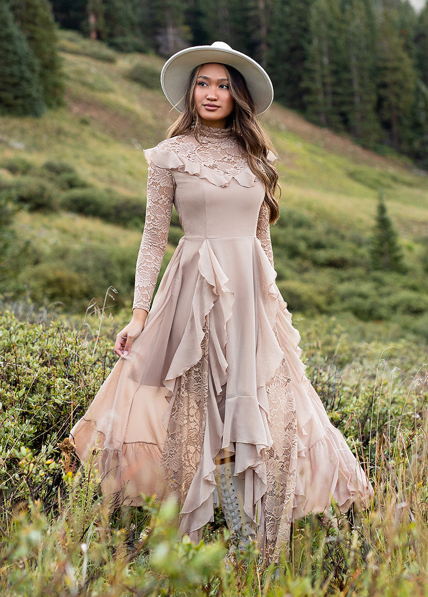 Sveta Maxi Dress in Light Taupe