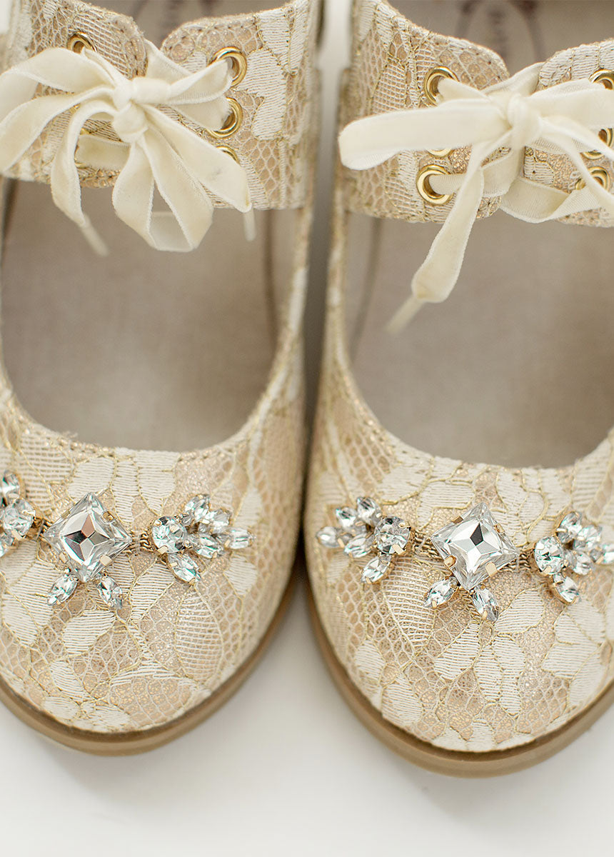 Tribeca Bootie in Cream