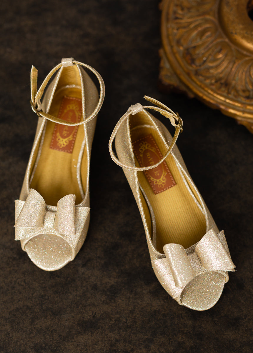 Valeria Heel in Light Gold